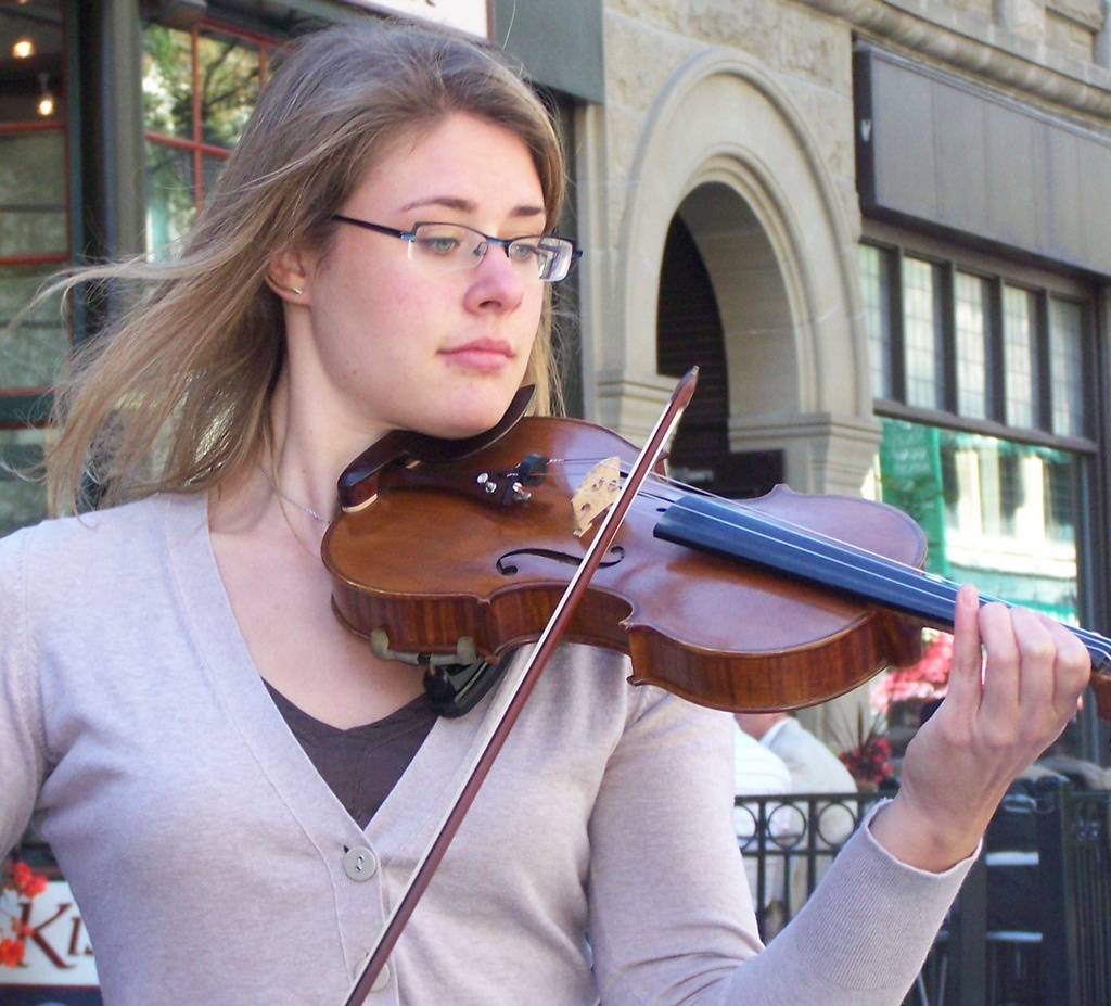 Violin on the Avenue
